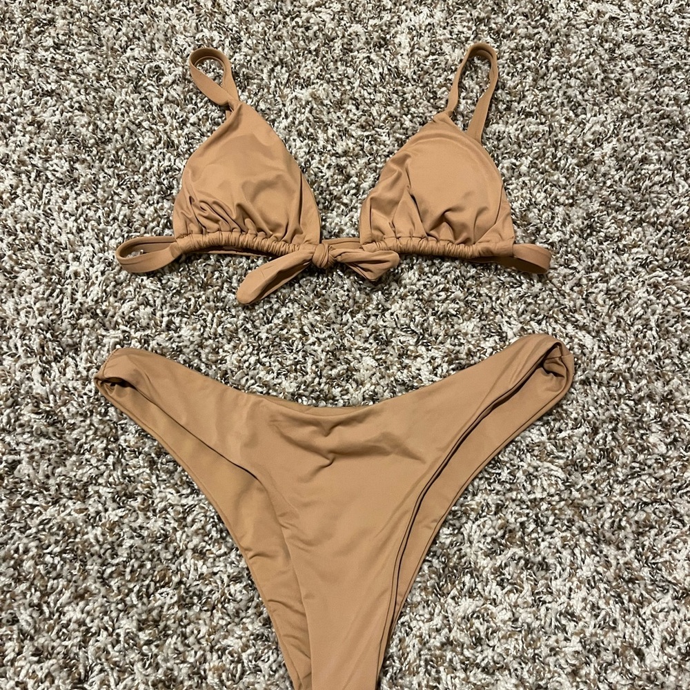 Dippin' Daisy's Tan Bikini Set